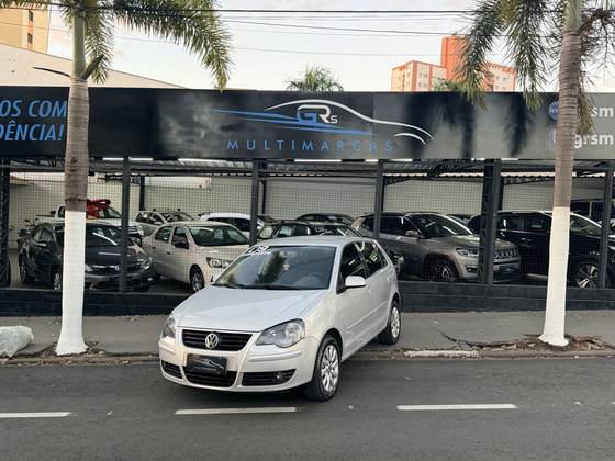 VOLKSWAGEN POLO 1.6 MI 8V TOTAL FLEX 4P MANUAL VOLKSWAGEN POLO 1.6 MI 8V TOTAL FLEX 4P MANUAL